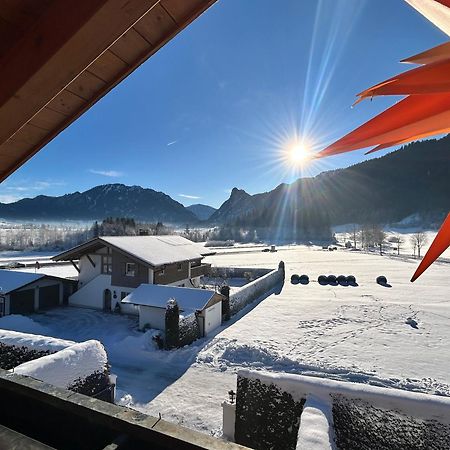 Ferienwohnung Mit Bergblick Unterammergau Bagian luar foto