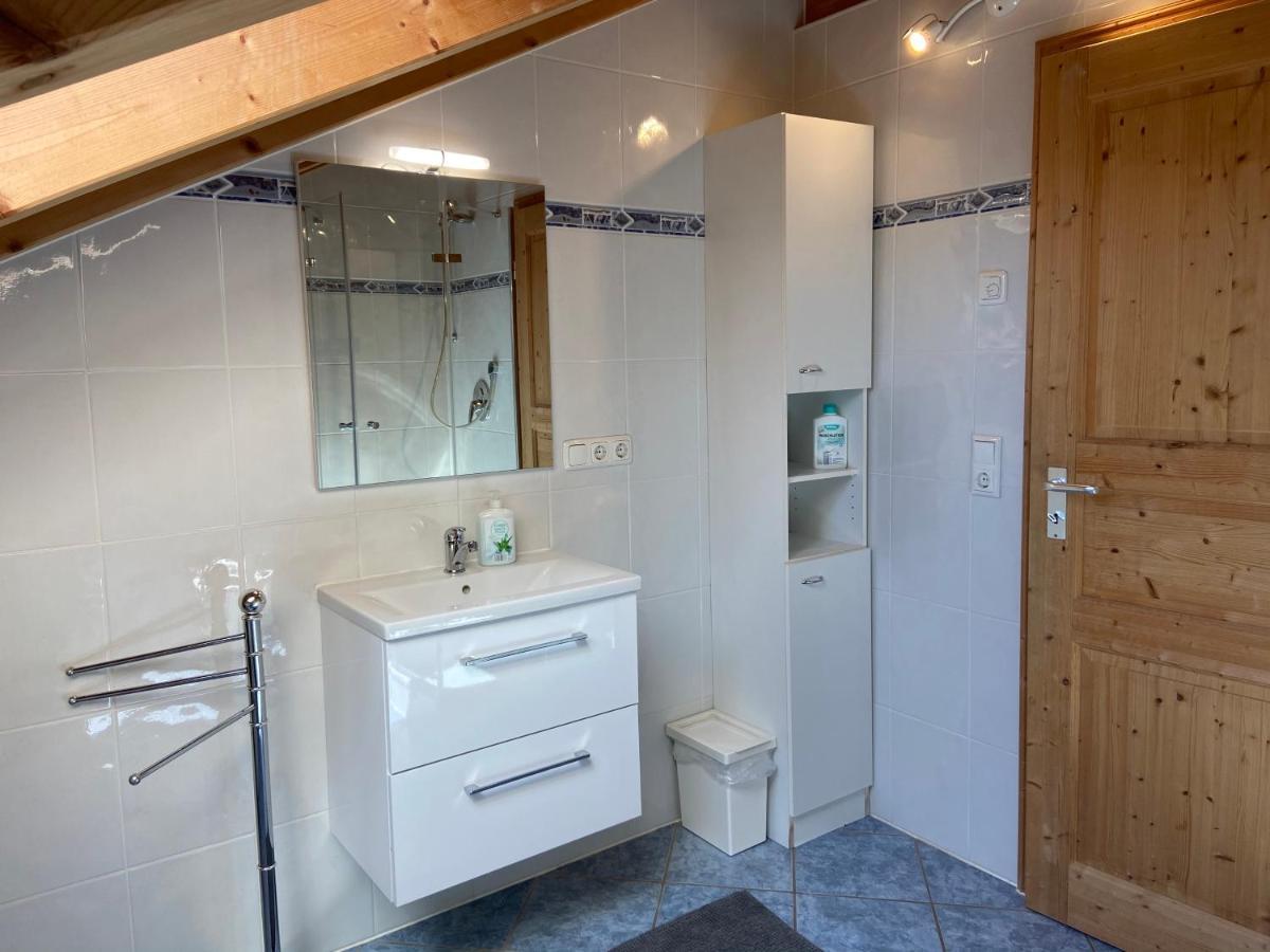Ferienwohnung Mit Bergblick Unterammergau Bagian luar foto