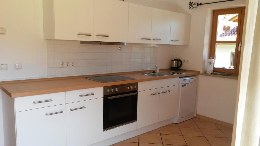 Ferienwohnung Mit Bergblick Unterammergau Bagian luar foto