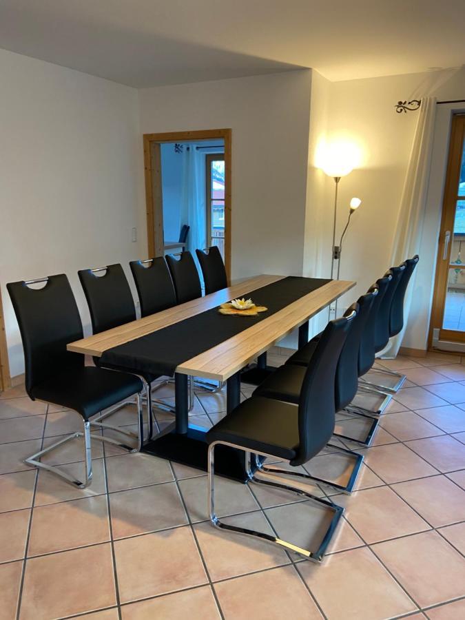 Ferienwohnung Mit Bergblick Unterammergau Bagian luar foto